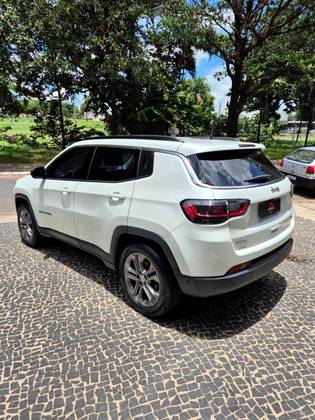 JEEP COMPASS 1.3 T270 TURBO FLEX LONGITUDE AT6 JEEP COMPASS 1.3 T270 TURBO FLEX LONGITUDE AT6